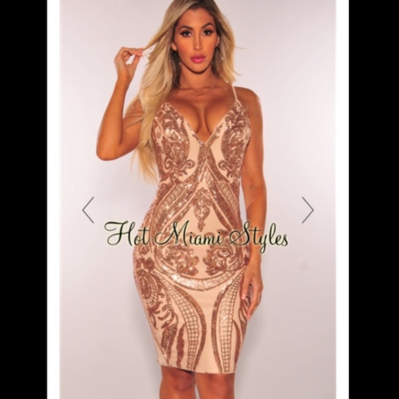 ✨Gold Goddess Sequin mini Dress✨ - Picture 2 of 8